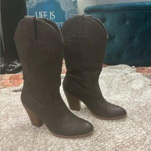 Women's Brown Western Boots